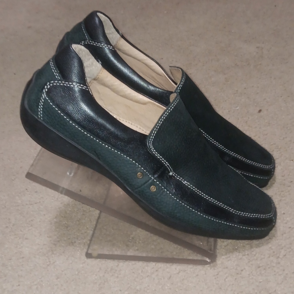 Florsheim Black Leather Loafers